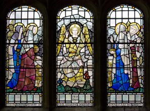 여인들에게 주님의 부활을 알리는 천사_photo by Lawrence OP_in the parish church of St Mary the Virgin in Chipping Norton_England.jpg